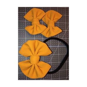 Bows “Falling for You 🍂”